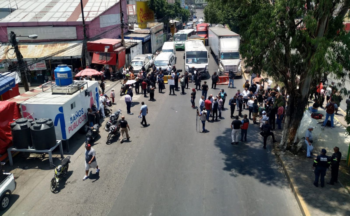 Protesta en Los Reyes La Paz: Policías demandan mejores sueldos y equipo. Foto: Especial