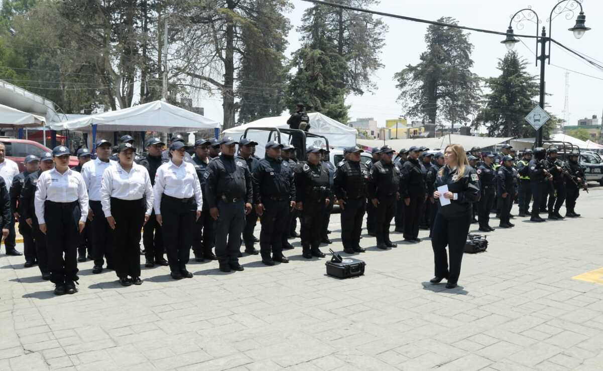 La alcaldesa Ana Muñiz Neyra puso en marcha el Operativo Días Santos Seguros en San Mateo Atenco. Foto: Especial
