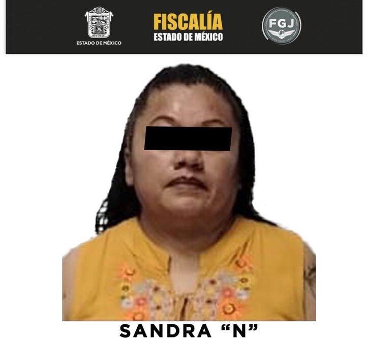 Sandra “N”, integrante de la organización AMOS, fue trasladada al penal de Nezahualcóyotl tras su captura por extorsión. Foto Especial