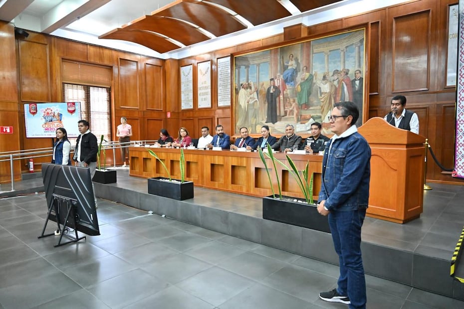 Eufemio Siles, productor local, asegura que la calidad artesanal es la clave para competir frente a los precios bajos de Asia. Foto Especial