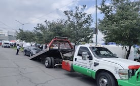 ¡Que no se lleve tu carro la grúa! Retiran vehículos en la zona de hospitales de la zona norte de Toluca 