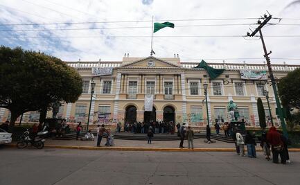 UAEMéx: Estudiantes exigen aplazar elección de Rectoría hasta agosto ante falta de transparencia