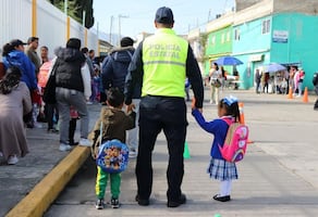 Regreso a Clases 2026: Más de mil 300 policías blindarán 22 mil escuelas del Edomex