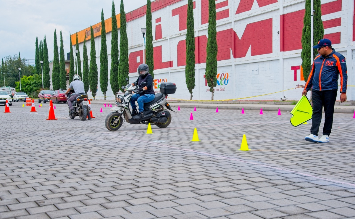 Motociclistas de Edomex: Ya está abierto el quinto módulo de certificación en Tlalnepantla (Col. La Romana). Tu licencia, más cerca. Foto: Especial