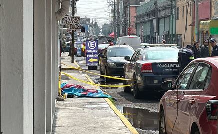 Hallan a hombre sin vida en vía pública en Toluca