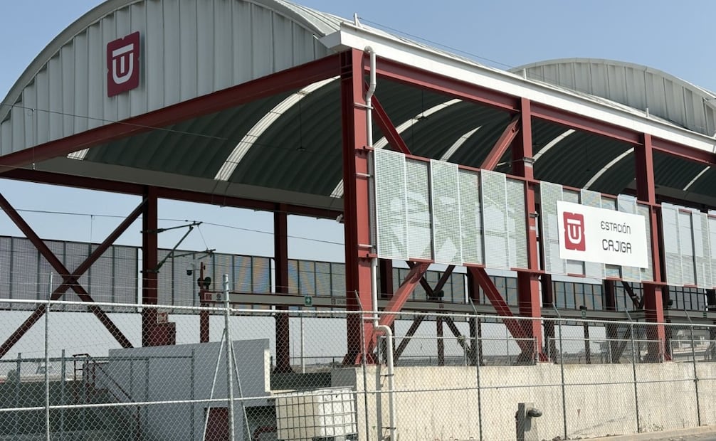 La estación La Loma (antes Los Agaves) luce su nueva nomenclatura tras la solicitud de ejidatarios de Tultitlán ante la SICT. Foto Arturo Contreras / El Universal