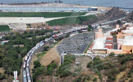 ¡Colapso! Pavimentación de Periférico Norte afecta movilidad en parque industrial San Martín Obispo 