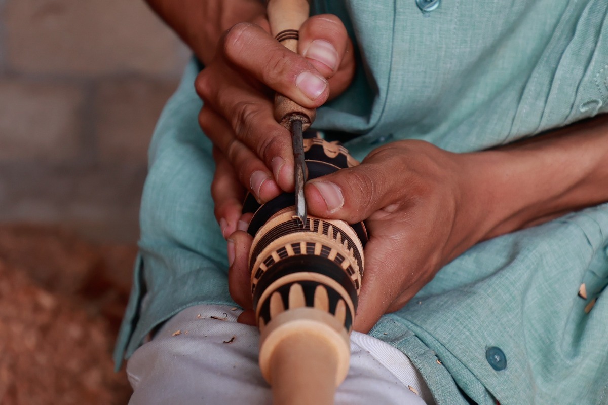 Molinillos, tradición centenaria en Santa María Rayón
