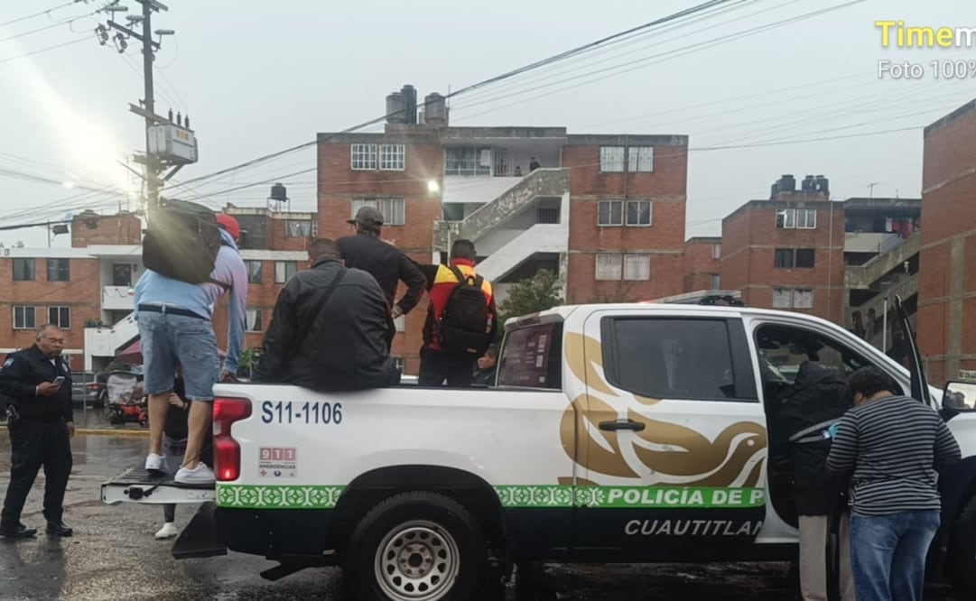 Vista general de las calles anegadas en las inmediaciones de la secundaria Gregorio Torres Quintero. Foto Especial