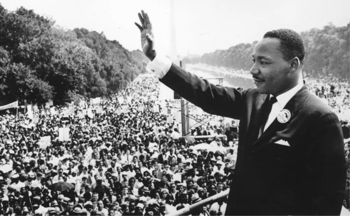 Martin Luther King Jr. pronuncia su icónico discurso 'Tengo un sueño' en la Marcha sobre Washington en 1963 Foto: Especial