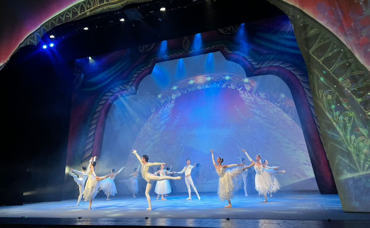 No te pierdas la oportunidad de disfrutar de esta obra llena de música, danza y magia navideña, que se llevará a cabo del 13 al 15 de diciembre en el Teatro Morelos / Foto: Alejandra Santillán