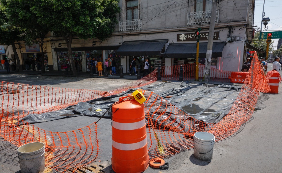 El paso peatonal inteligente de Juárez y Lerdo ya reportaba a muchos comerciantes de la zona una disminución hasta del 60 y 70% en las ventas / Foto: Arturo Hernández