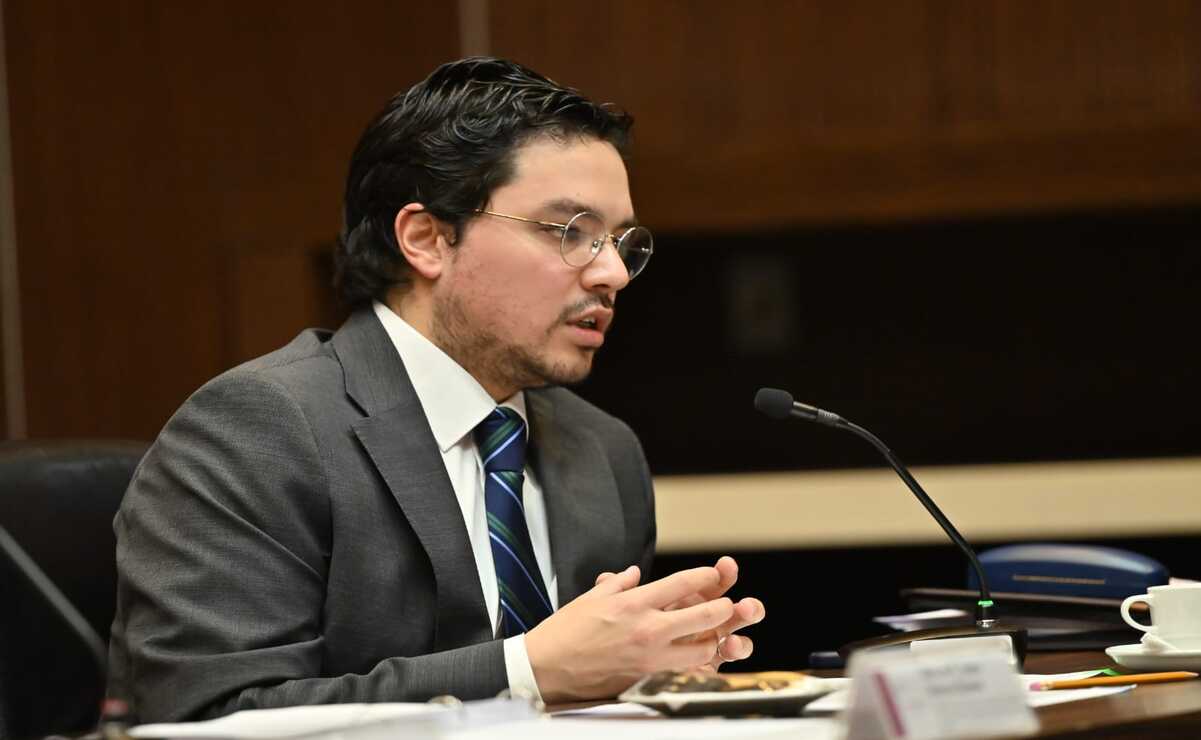 Javier de Jesús Domínguez González, director general de Legislación y Estudios Normativos de la Consejería Jurídica del Estado de México / Foto Especial