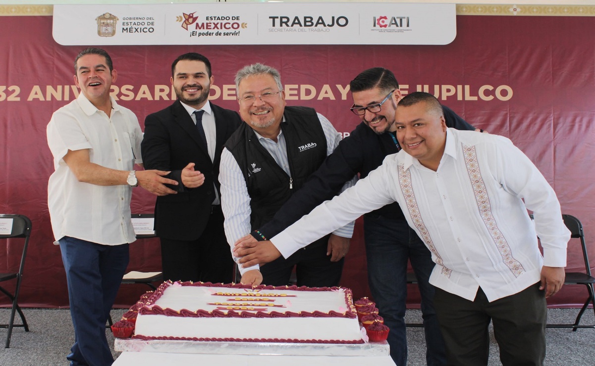 La Escuela de Artes y Oficios (EDAYO) de Tejupilco conmemoró su 32 aniversario. Foto: Especial