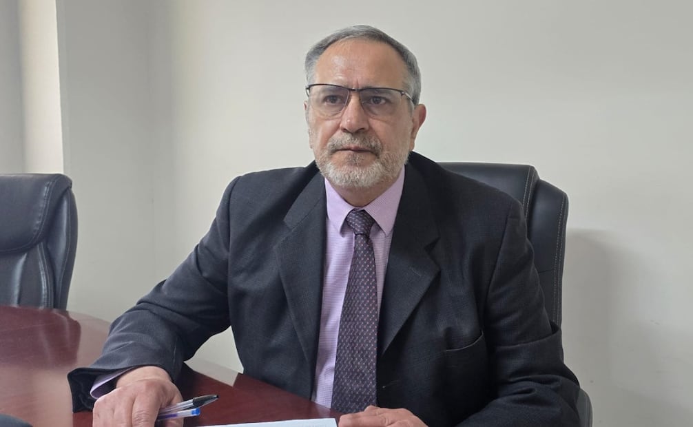 Abel Rubén Pérez Pérez, vocal del INE en el Edomex, detalló que la nueva credencial mantendrá una vigencia de 10 años con candados de seguridad reforzados. Foto Especial