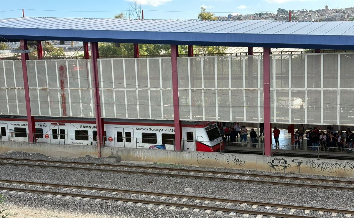Durante el lunes 22 de septiembre miles de usuarios resultaron afectados con retrasos / Foto Arturo Contreras
