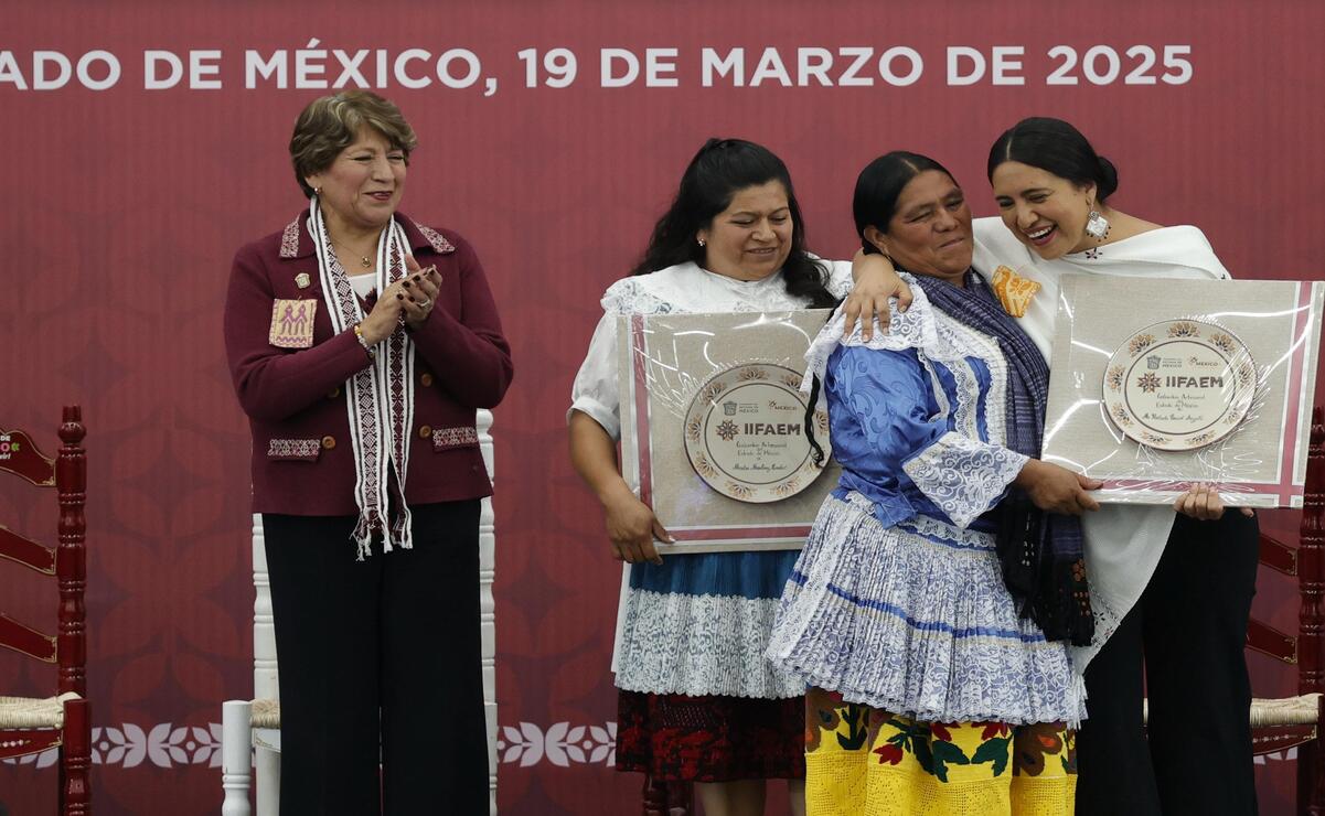 Con la entrega del Galardón Artesanal se reconoció  a 78 maestros artesanos de 33 municipios del Edomex. Arturo Hernández / El Universal Estado de México