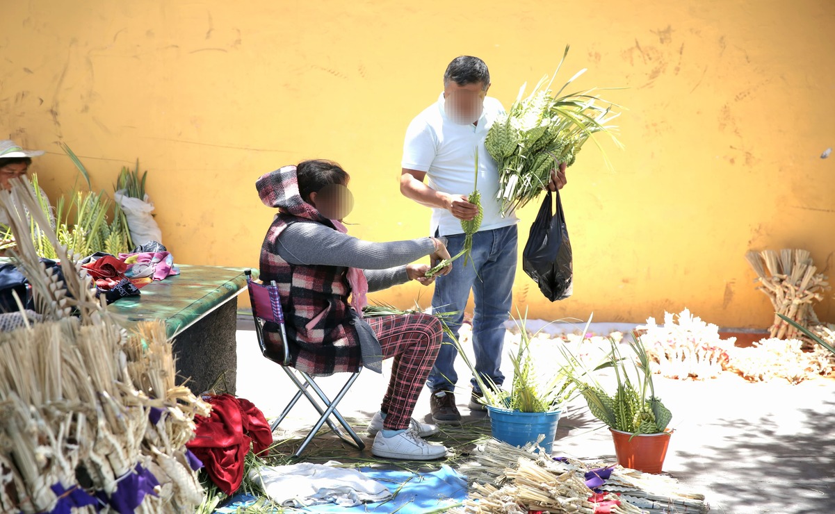 Cada doblez, corte, nudo y figura realzada en las palmas para el Domingo de Ramos, es muestra del amor y talento de las y los artesanos. Foto: Especial
