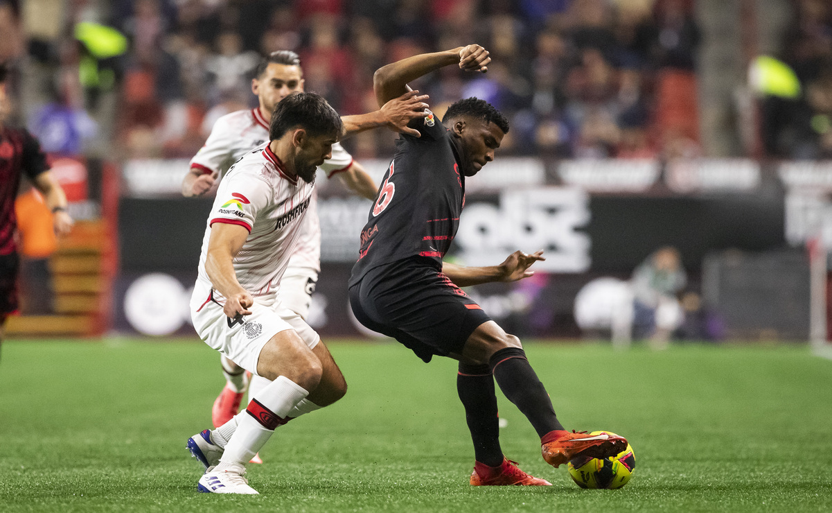 Toluca golea a Xolos en el debut de Mohamed