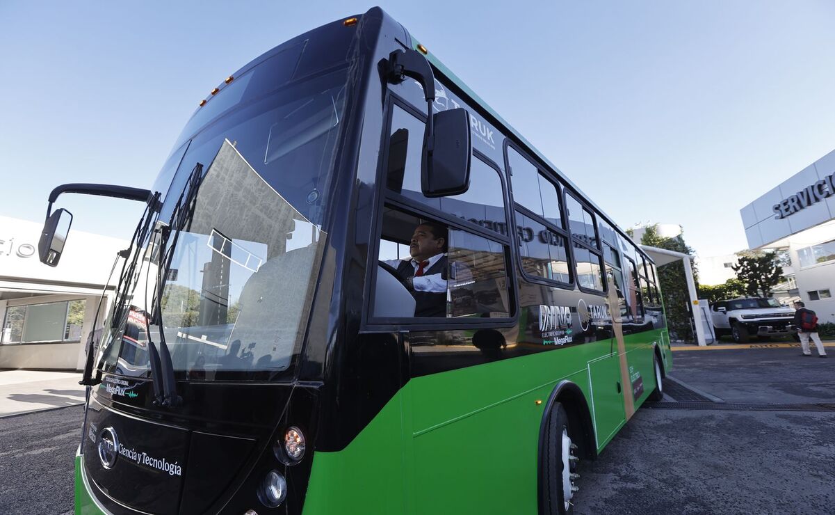 “Taruk” es el primer autobús eléctrico mexicano / Foto Jorge Alvarado