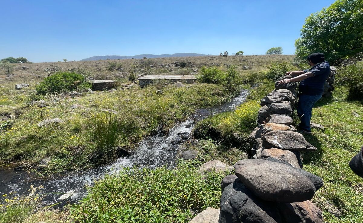 A dos años de una catástrofe ambiental: Fuga de ducto de Pemex continúa envenenando a Soyaniquilpan