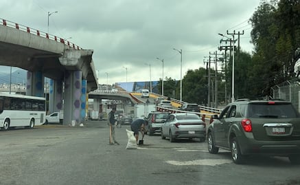 Cierran vialidad en Tultitlán por trabajos de repavimentación