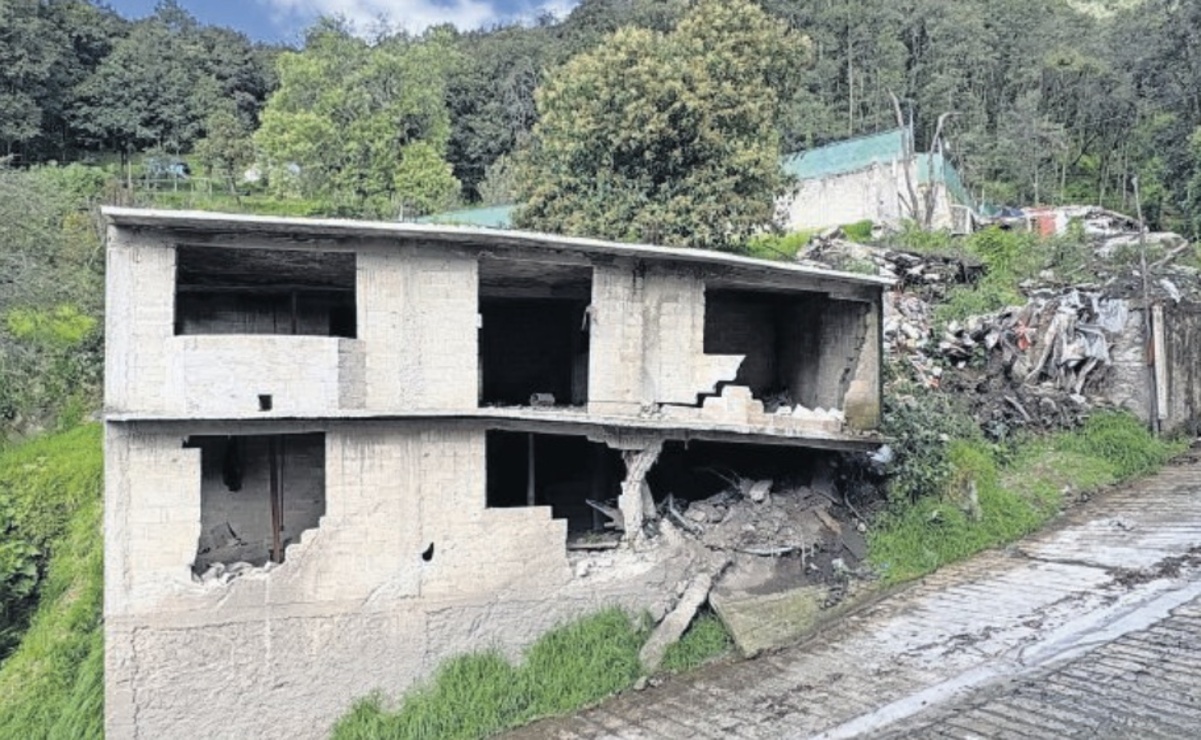 En la llamada “zona cero” aún hay quienes viven ahí, a pesar de que fue declarada inhabitable / Foto Arturo Contreras.