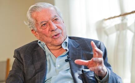 Mario Vargas Llosa era un amante del futbol; la vez que festejó su luna de miel viendo a Pelé