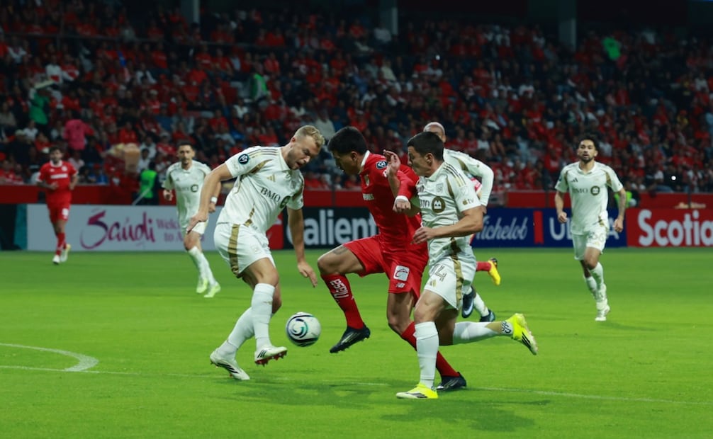 Toluca golea 4-0 a Los Angeles FC en el Estadio Nemesio Diez. Foto Alejandro Vargas / El Universal