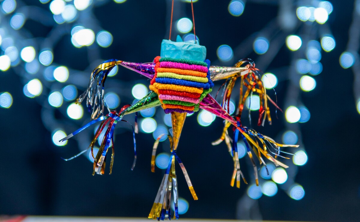 Conoce el origen y significado de las piñatas, protagonistas de las posadas navideñas en México. Foto: Especial