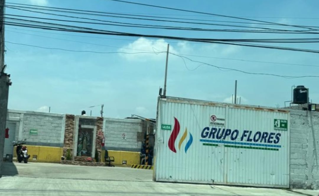 Vecinos de Ecatepec exigen la clausura de gaseras "Grupo Flores", operando ilegalmente y con presunta protección estatal. Foto: Especial