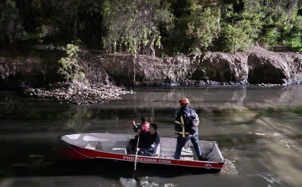Desaparece joven en canal de Nextlalpan tras intentar rescatar a un perro