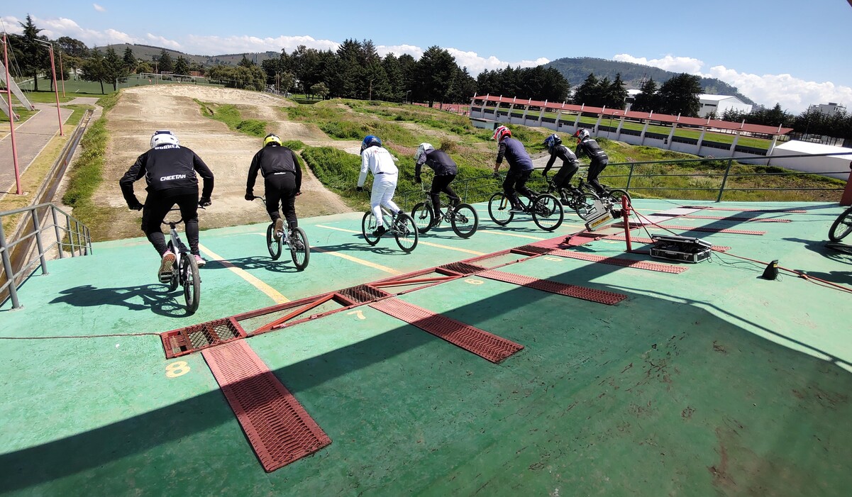 En el Valle de Toluca, existen varios equipos donde las infancias pueden aprender esta disciplina llena de adrenalina. Foto: Especial