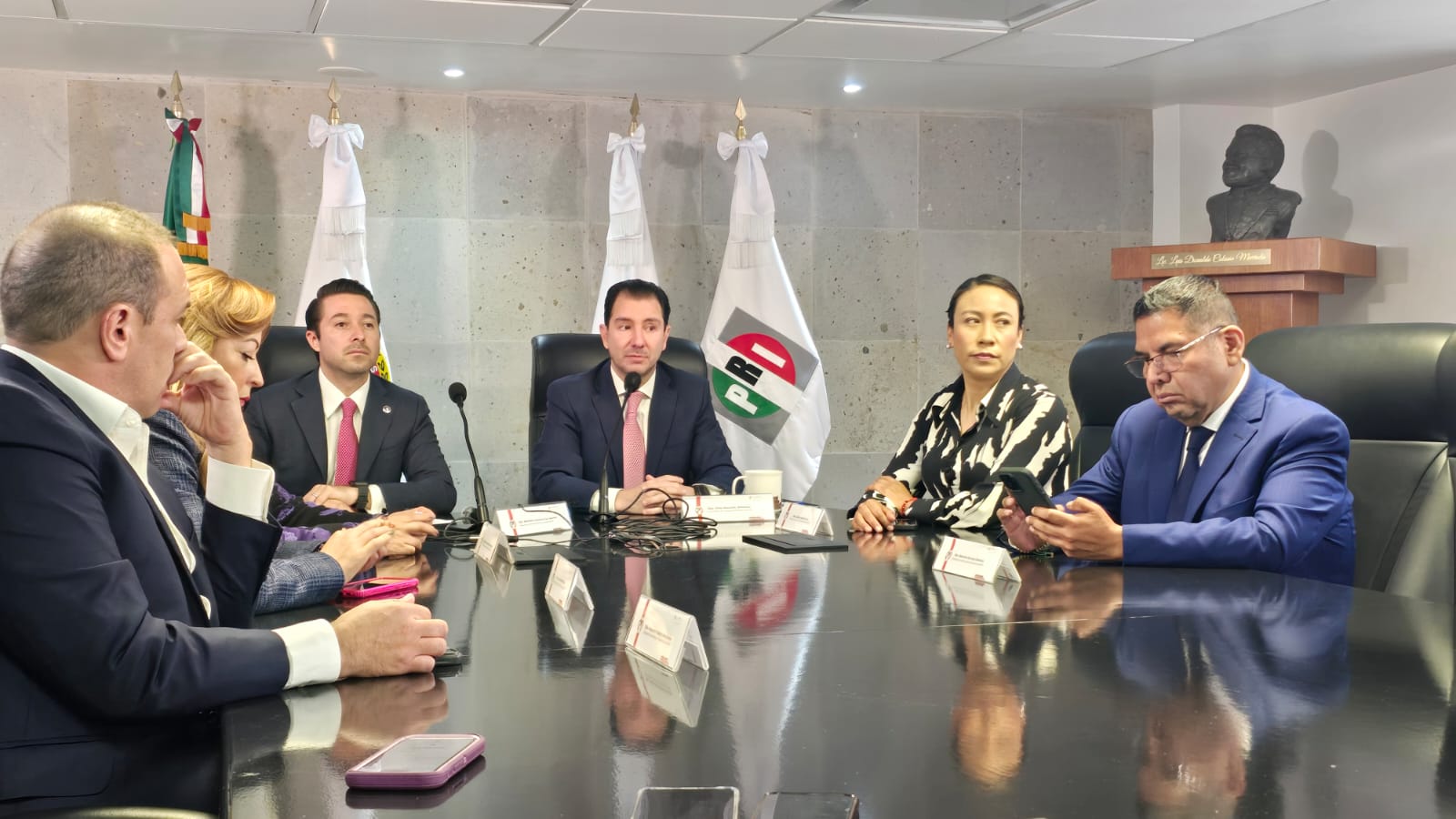 La iniciativa fue presentada por el coordinador del Grupo Parlamentario del PRI, Elías Rescala Jiménez. Foto Especial