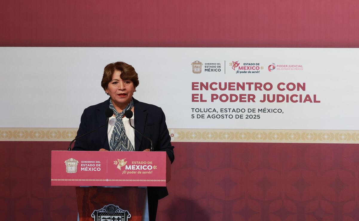 La mandataria mexiquense reconoció los esfuerzos realizados en el reciente proceso de renovación del Poder Judicial y aseguró que este representa un avance democrático. Foto: Alejandro Vargas / El Universal Estado de México