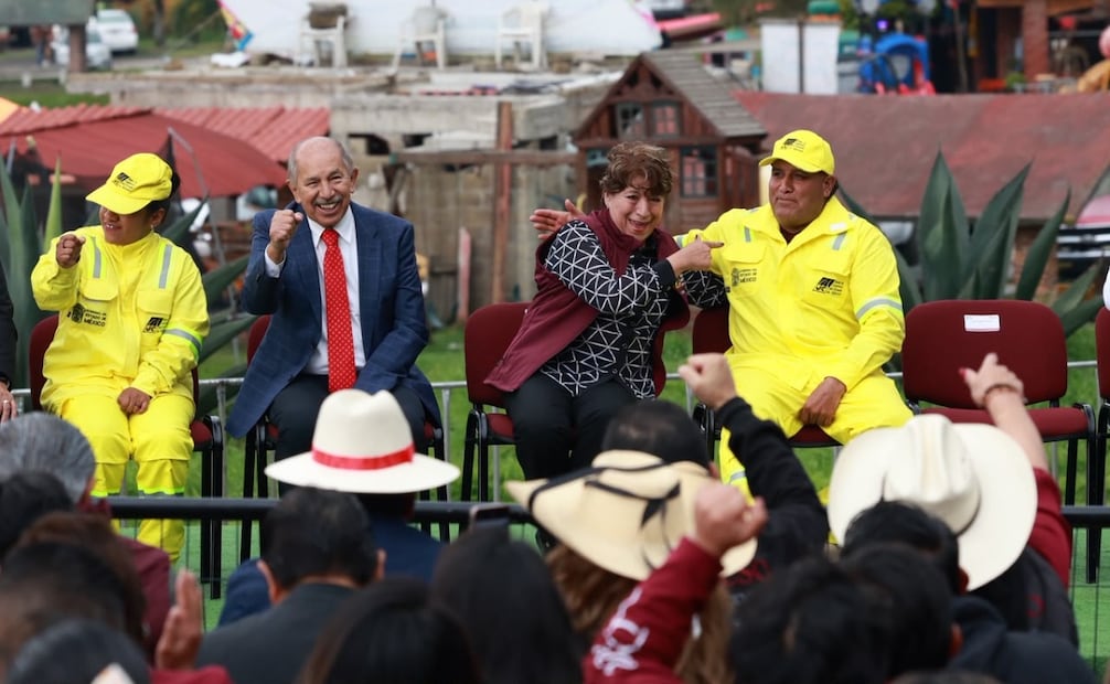 : La gobernadora Delfina Gómez destacó que los recursos del pueblo se reflejan en obras viales más seguras y eficientes. Foto Alejandro Vargas / El Universal