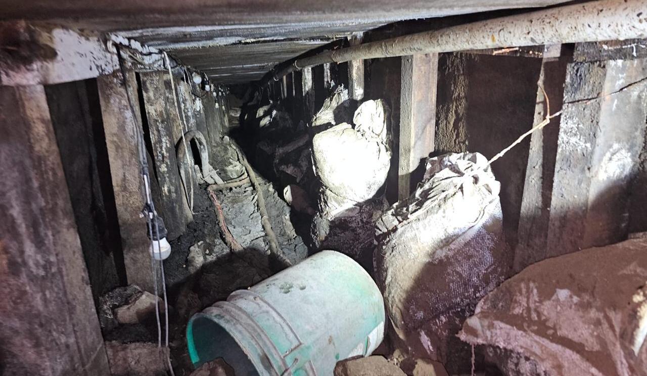 Tragedia en Cuautlacingo: Mueren 6 personas tras colapso de túnel de extracción ilegal de combustible