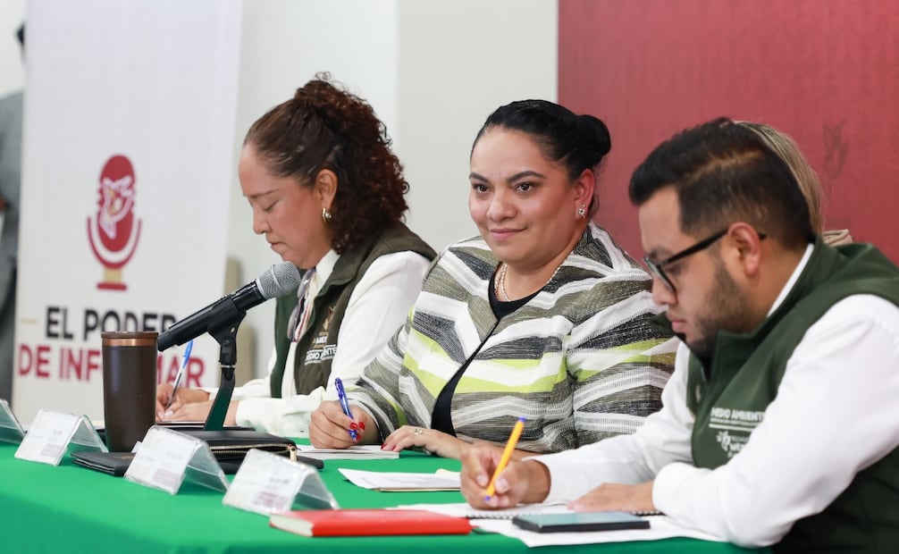 La Secretaría de Medio Ambiente y la Secretaría de Salud afinan los últimos lineamientos sanitarios para garantizar la seguridad del suelo y mantos acuíferos. Foto Alejandro Vargas / El Universal