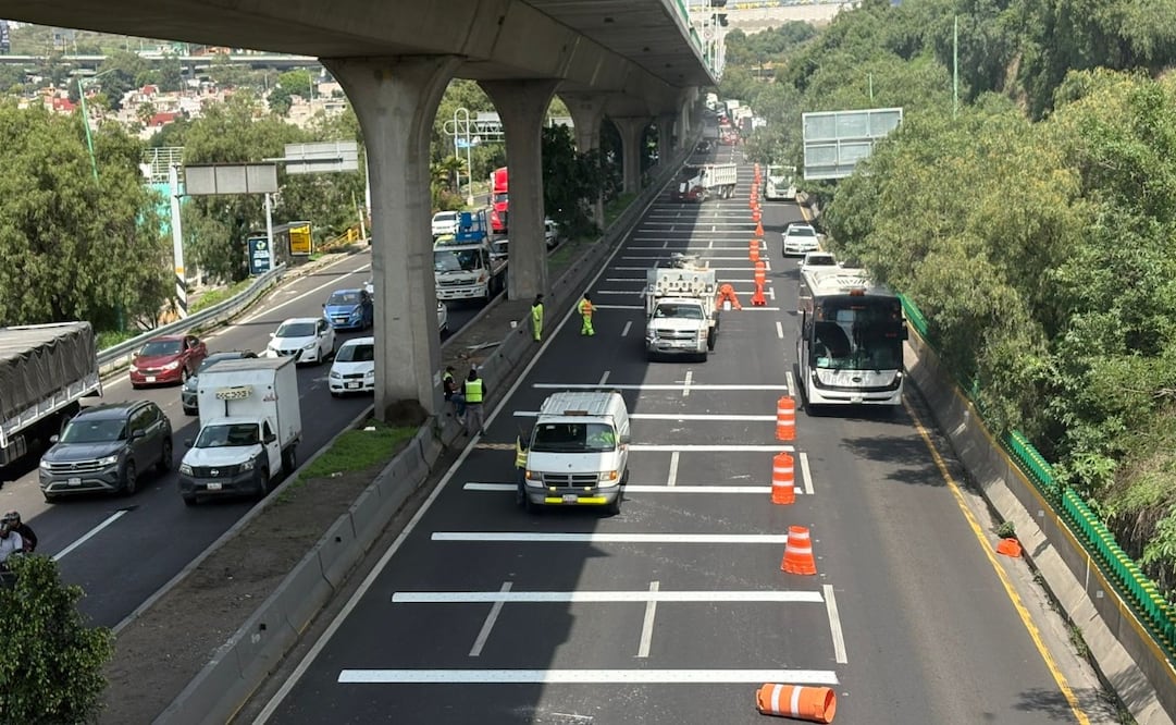 Personal del gobierno del Estado de México se encuentra realizando obras en Periférico Norte; ha reducción de carriles. Foto. Arturo Contreras. El Universal