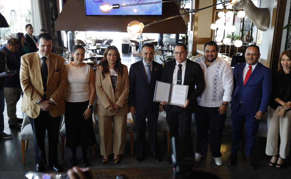 Metepec innova por la accesibilidad. Nuevo programa lleva menús en braille a restaurantes, haciendo la ciudad más justa para todos. Foto: Arturo Hernández