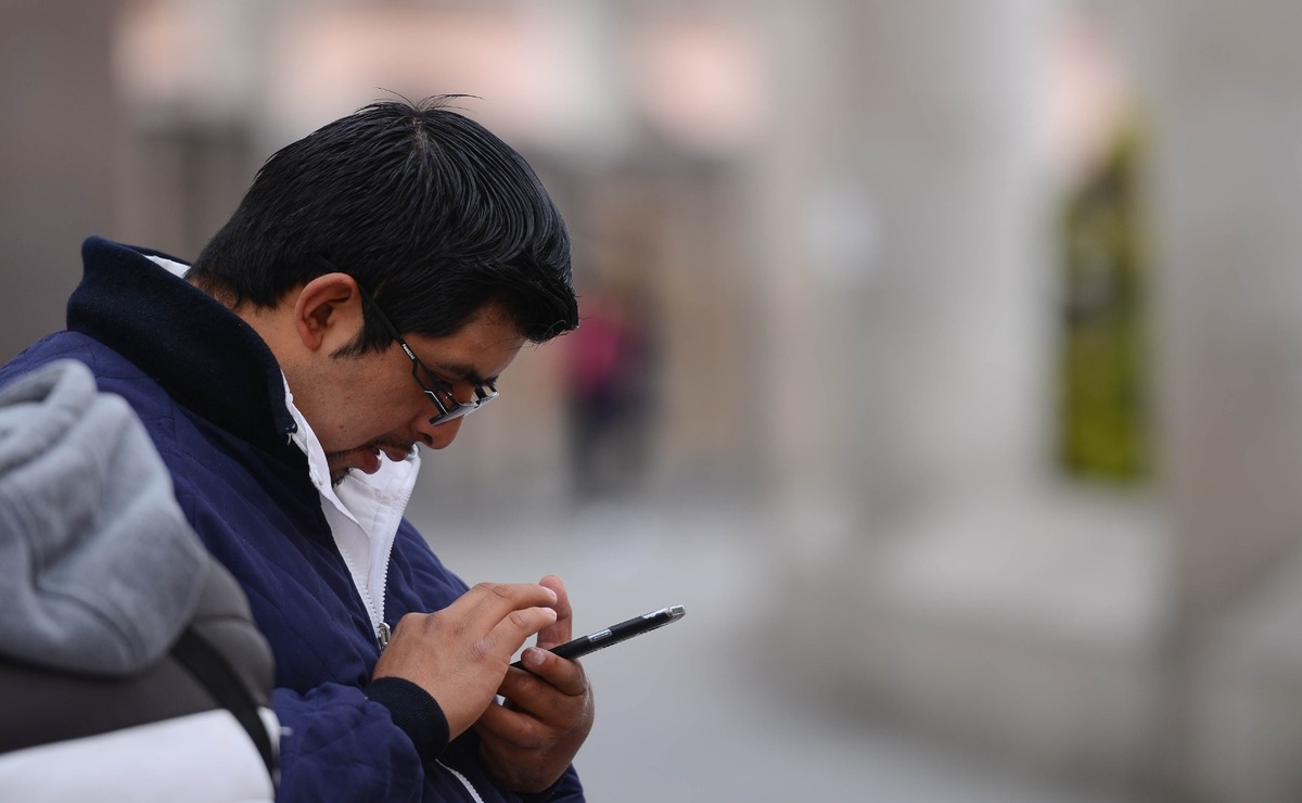 Denunciar el robo de tu celular es un paso fundamental para intentar recuperarlo Foto: Arturo Hernández