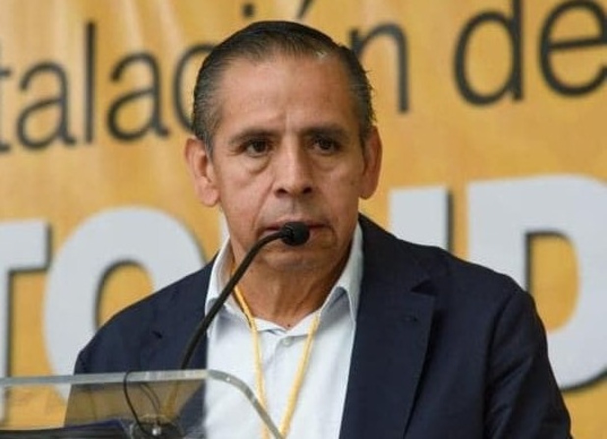 El alcalde de Texcaltitlán, Javier Lujano Huerta. Foto Especial