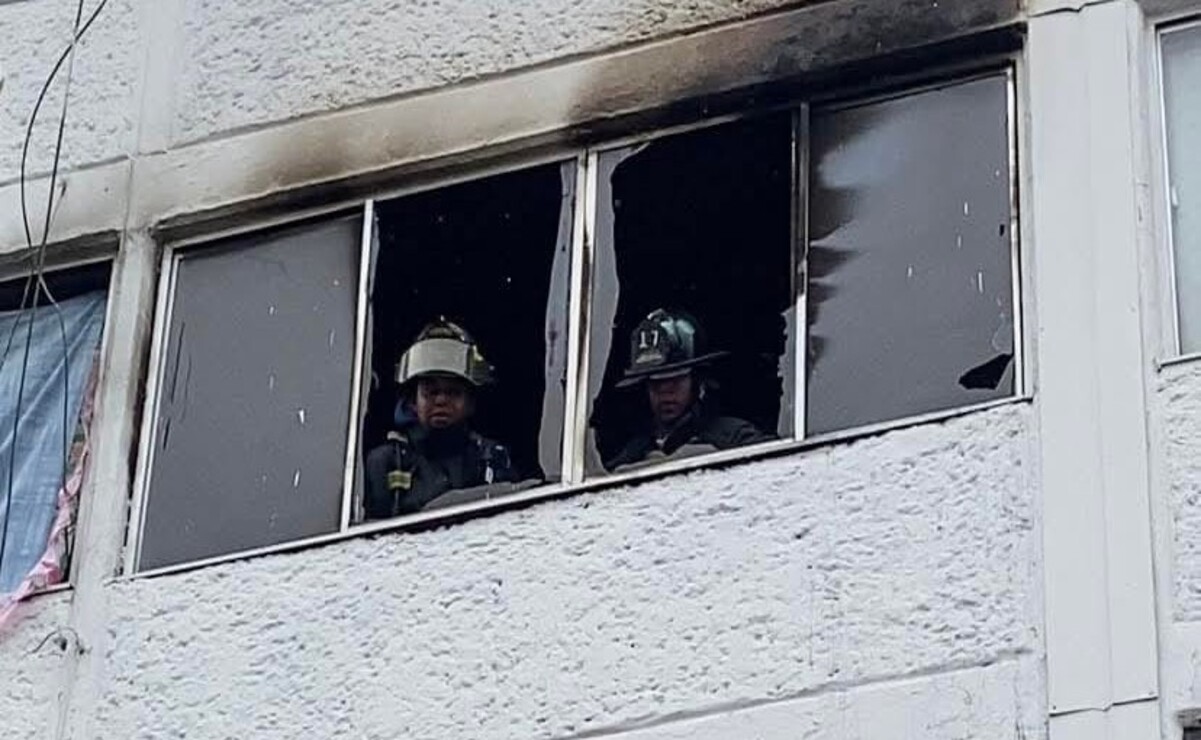 Incendio en Unidad Tejabanes moviliza a Bomberos de Tlalnepantla; vecinos logran sofocar parte del fuego