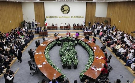 Ocho especialistas del Edomex buscan un lugar en el Consejo General del INE