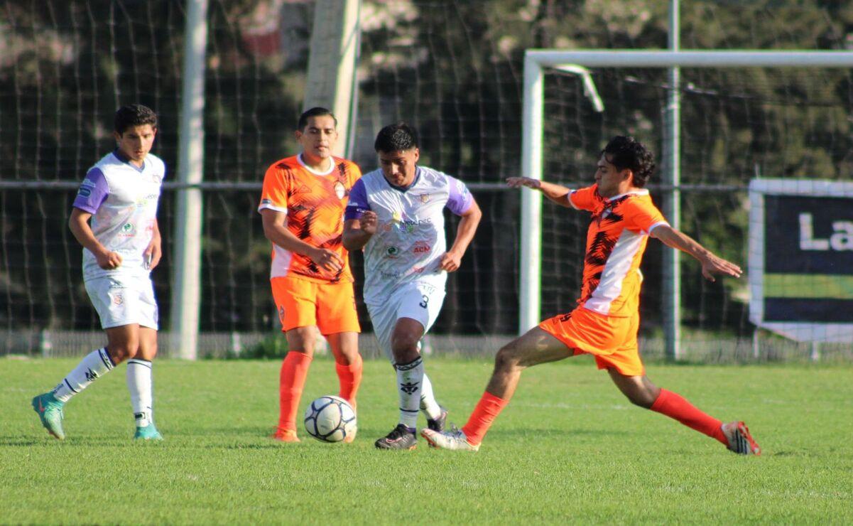 Artesanos de Metepec y Club Calor dejan el marcador 0-0 en la Liga Premier Foto: Especial
