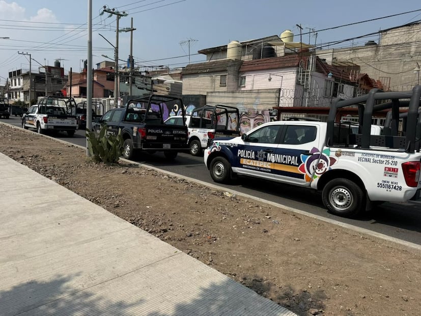 En el interior del inmueble se localizaron 46 bolsas con marihuana y equipo profesional para el sellado al vacío y distribución de narcóticos. Foto Especial
