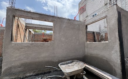 Vecinos de Tultepec denuncian obras inconclusas y retraso de apoyos de Conavi por obras del Tren a Felipe Ángeles
