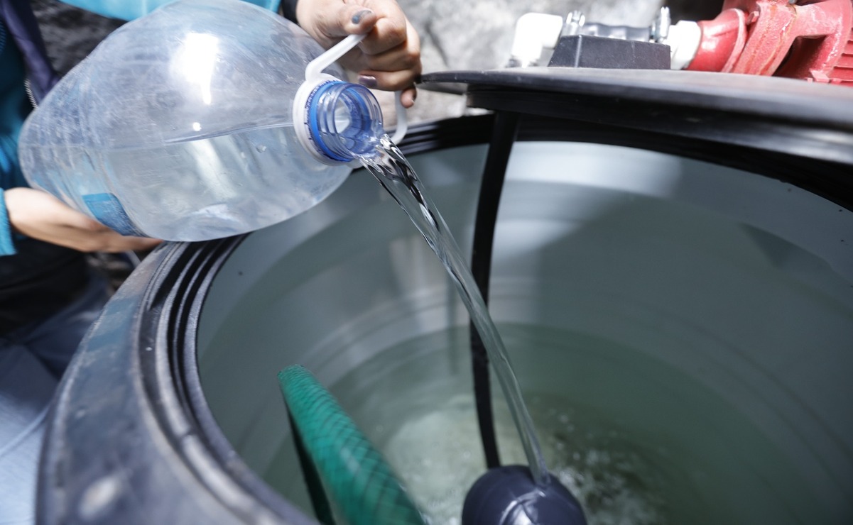 Los habitante han tenido que buscar alternativas para acceder a agua limpia / Foto: Jorge Alvarado