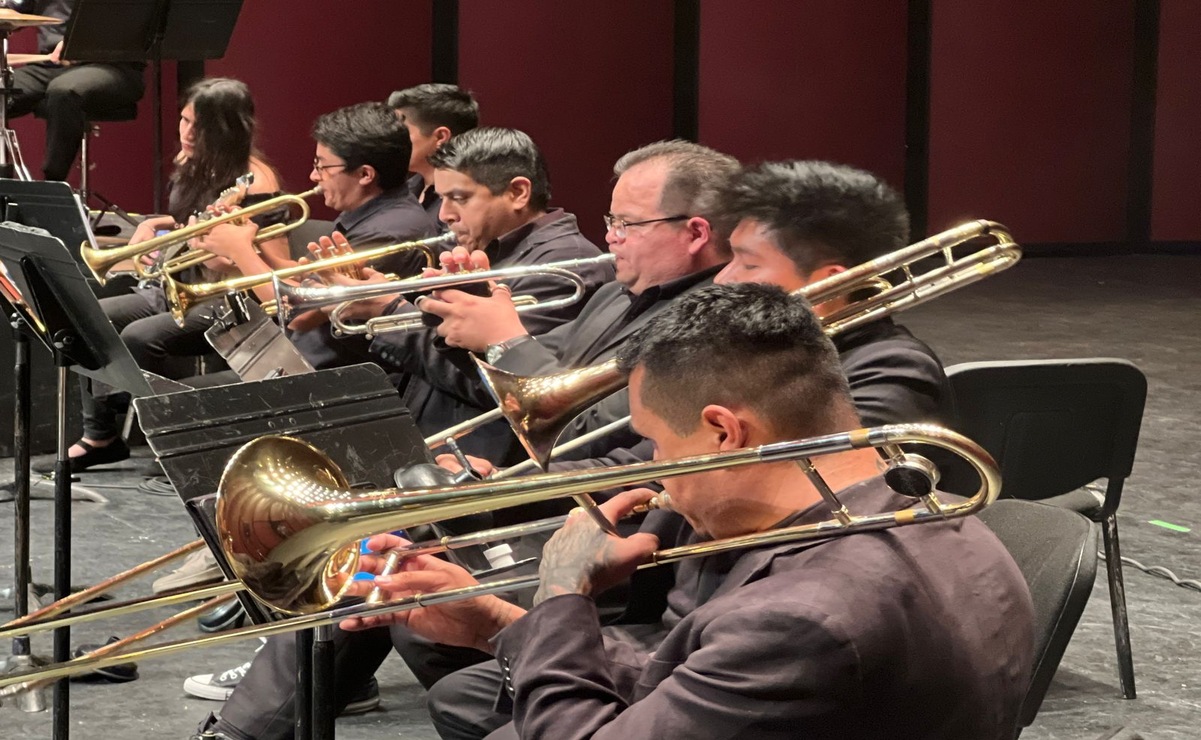 Escuela de Enseñanza Musical (Esem) Texcoco Big Band Jazz / Foto Especial