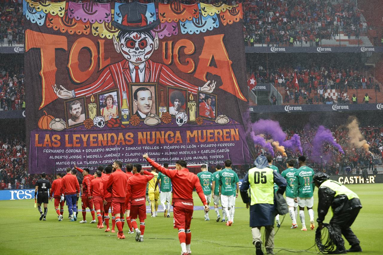Toluca vs León, un partido para recordar a las leyendas escarlatas